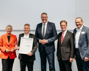 Preisträger des Zukunftspreises 2026: Dr. Michael Lakatos (2. v. l.)